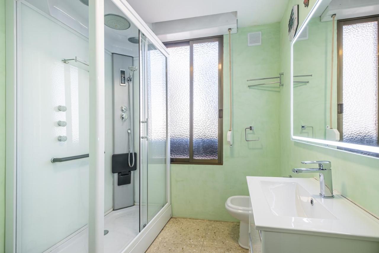 Lux Center 5-D Appartement Benidorm Buitenkant foto